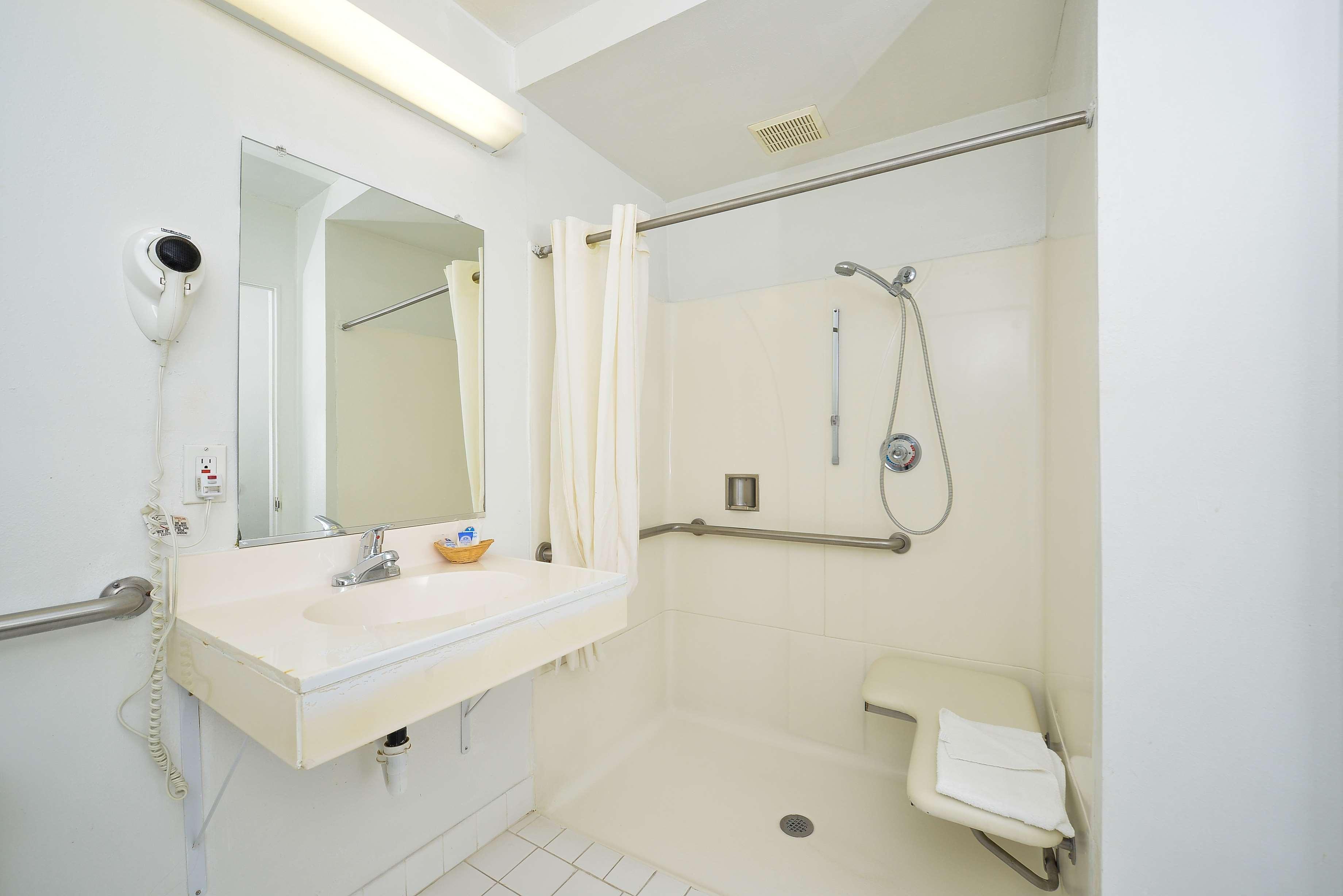 Americas Best Value Inn - Chico Zimmer foto